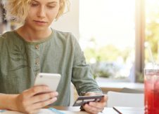 Top 10 mobile banking features to stay relevant in 2018