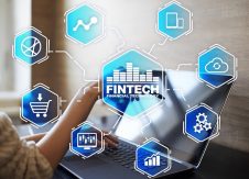 4 crucial steps to transform banking products for a fintech world