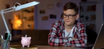 How to teach teens about finances