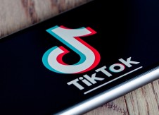 #CreditUnion has 2.1 million views on TikTok