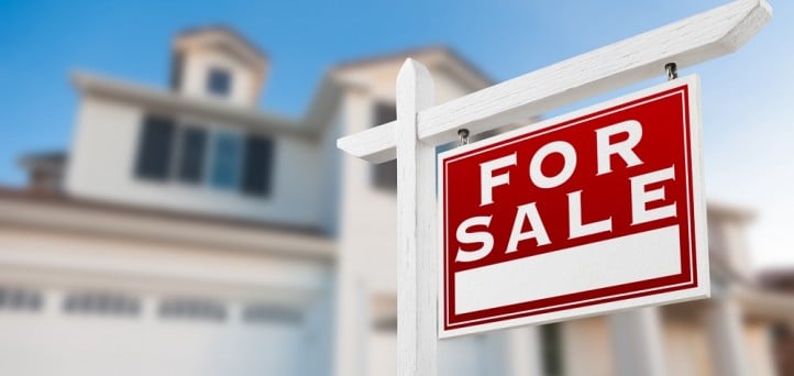 New home sales plummet in April