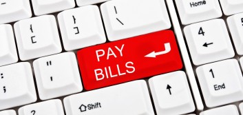Zoomer financial habits: Bill pay