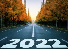 Banking industry outlook: Trends & challenges for 2022