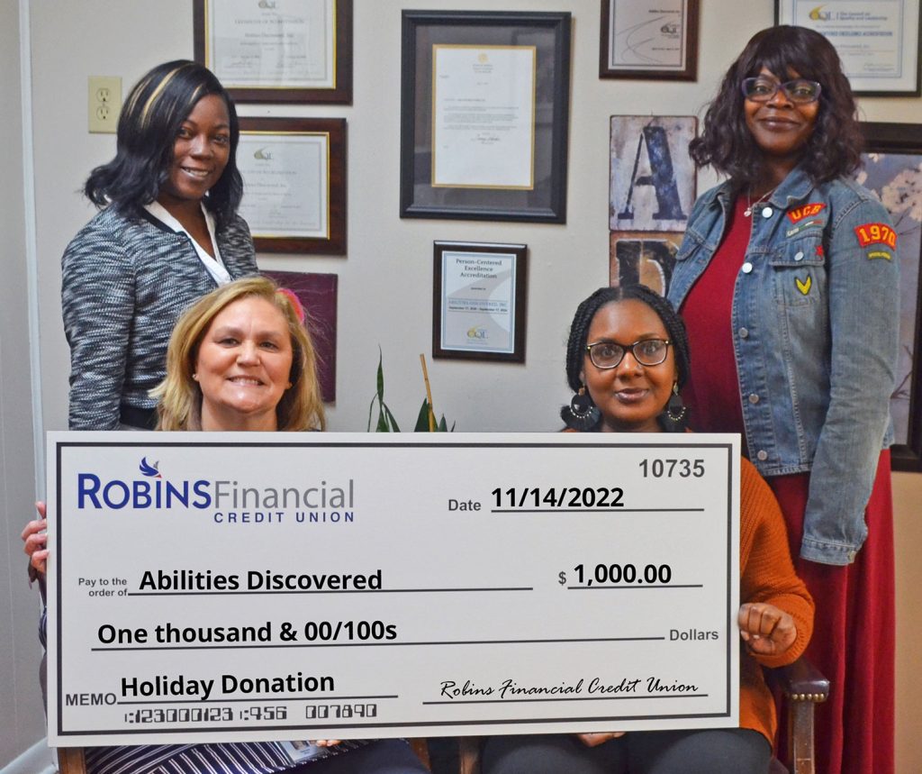 robins-financial-credit-union-s-25-days-of-holiday-giving-cuinsight