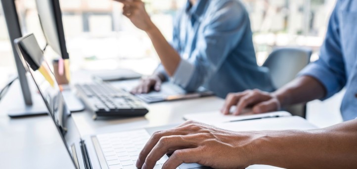 Elevate fraud detection and customer service with the help of data-driven customer insights