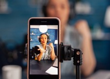 Three ways to make great bank or credit union social media videos