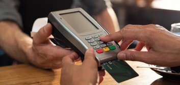 Instant payments: Market survey (infographic)