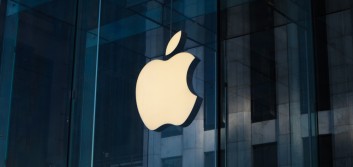 Apple in talks to let Google’s Gemini power iPhone AI features, Bloomberg News says