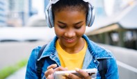 Banking apps for kids: 5 essential components and their role as a gateway to parents