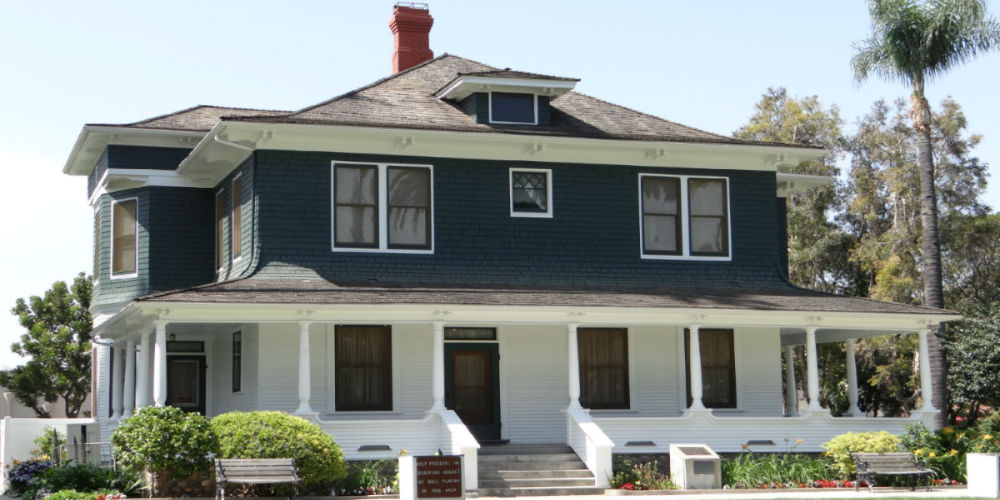 housed|house|A