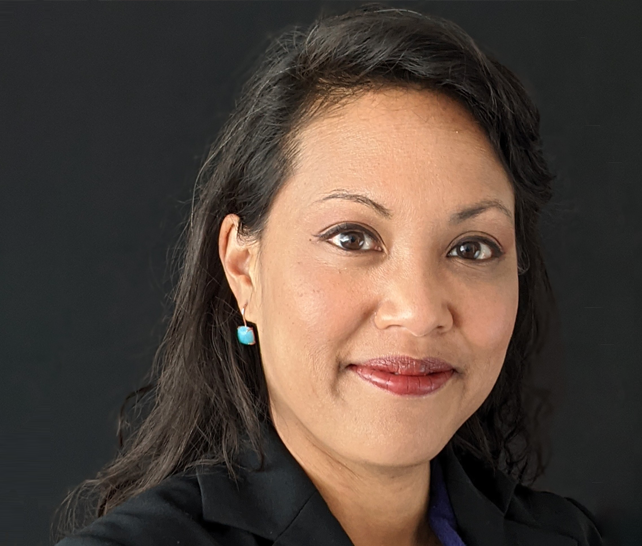 Jennifer Santos Esperanza