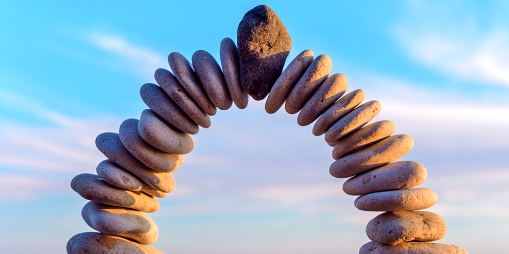 The Quiet Sea|Prager_Stones