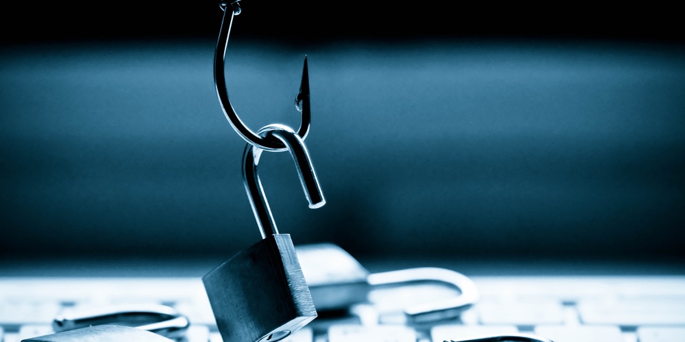 Computer threat / Phishing attack computer system