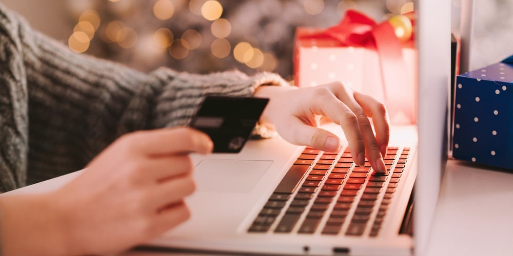 bigstock-Christmas-Online-Shopping-Sal-464949499