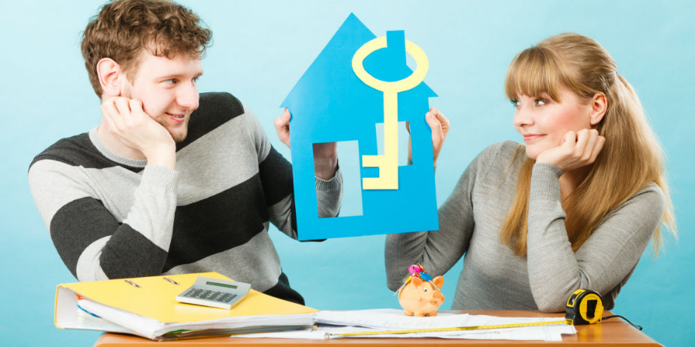 bigstock-Couple-Project-Their-First-Hou-141703226