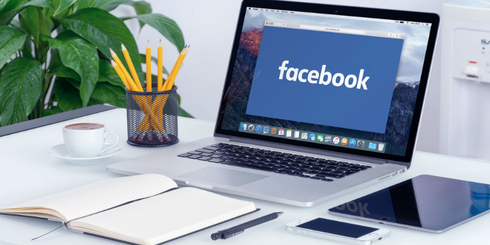 bigstock-Facebook-New-Logo-On-The-Apple-95497082-1