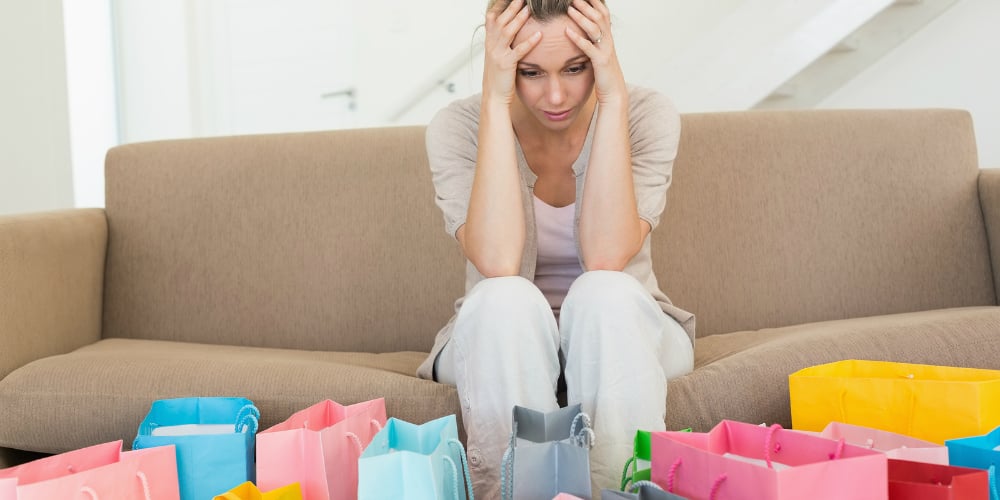 bigstock-regretful-woman-looking-at-man-60990731