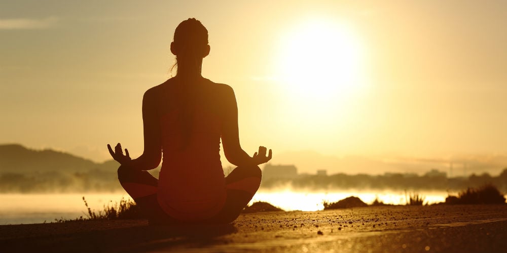 bigstock-Silhouette-Of-A-Fitness-Woman-82522079