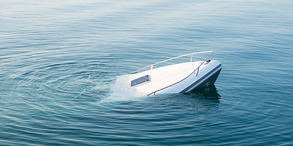 Sinking Modern Large White Boat Goes Underwater