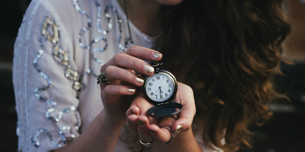 girl with watch