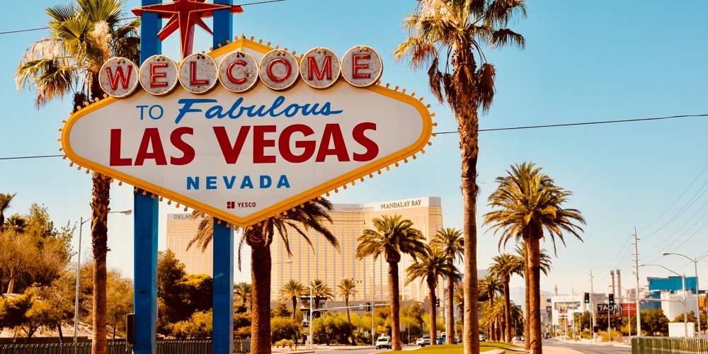 dustin-bowdige-CY75mVDrHT0-unsplash|grant-cai-9xjdQ8-zLKI-unsplash|sung-shin-sNLdpqkr2YE-unsplash