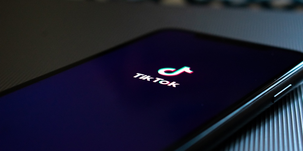 kon-karampelas-WRNPKfPwN9I-unsplash