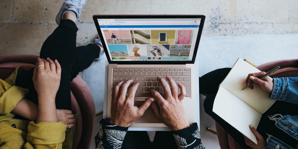 windows-w79mIrYKcK4-unsplash